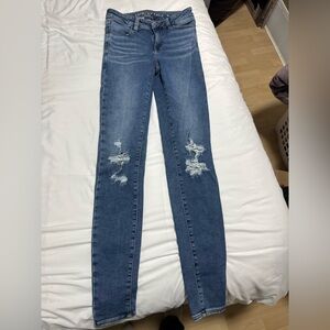 American Eagle Outfitters Blue Distressed Skinny Jeans